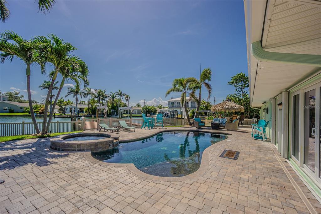 5950 Bikini Way North St. Pete Beach, FL 33706 - Photo 34 of 54