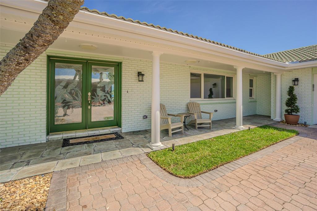 5950 Bikini Way North St. Pete Beach, FL 33706 - Photo 4 of 54