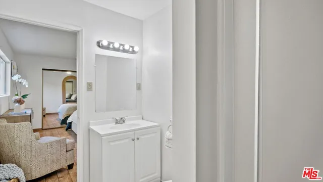 $1,299,000 | 6155 Poppy Peak Drive, Los Angeles, CA 90042