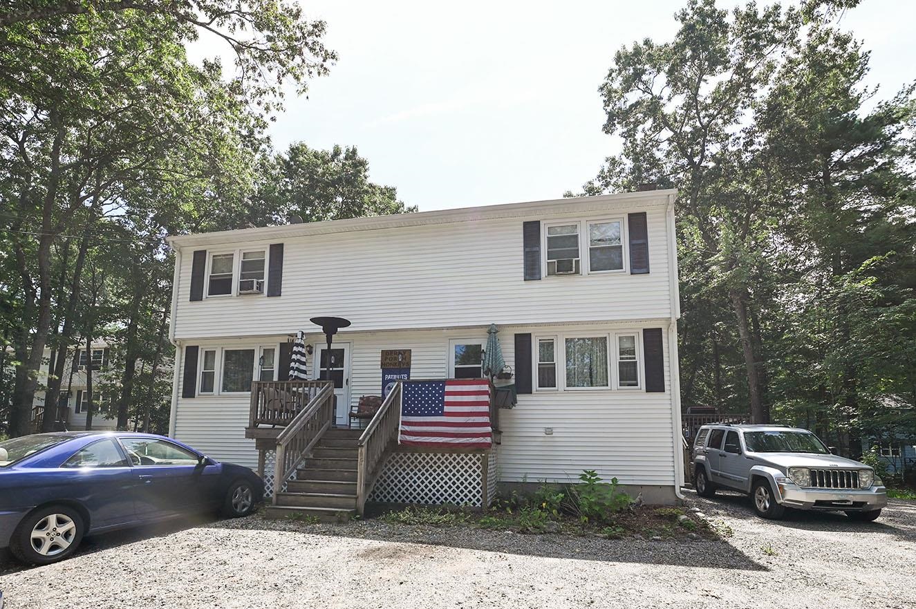 17 English Range Road Derry, NH 03038 - Photo 2 of 33