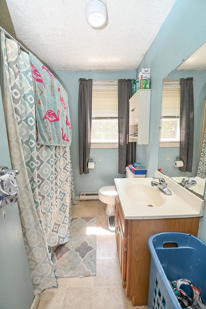 17 English Range Road Derry, NH 03038 - Photo 16 of 33