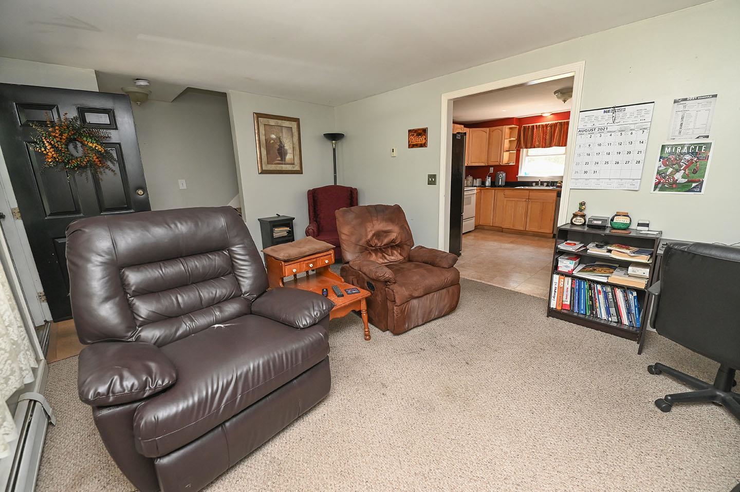 17 English Range Road Derry, NH 03038 - Photo 20 of 33