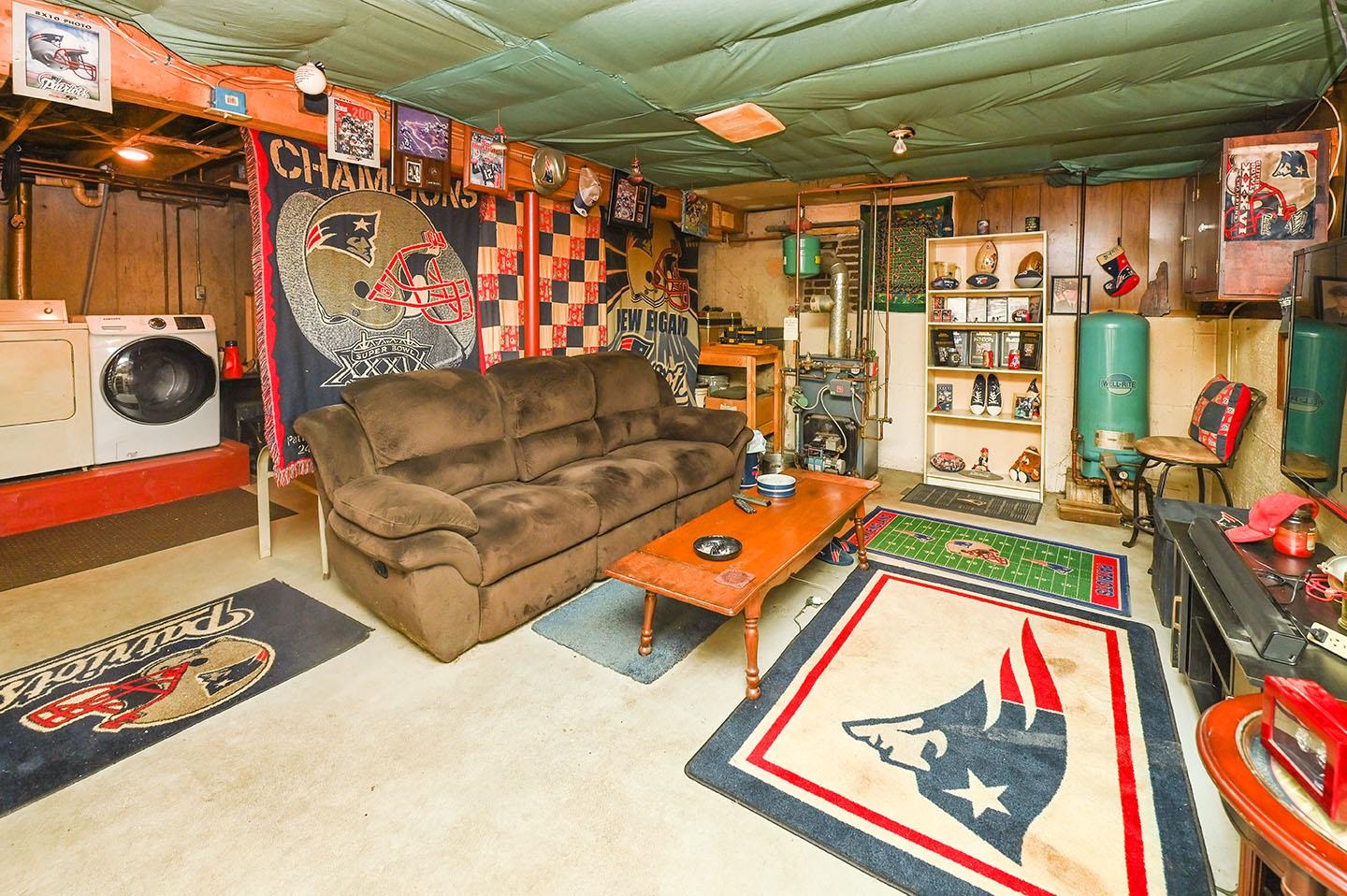 17 English Range Road Derry, NH 03038 - Photo 32 of 33