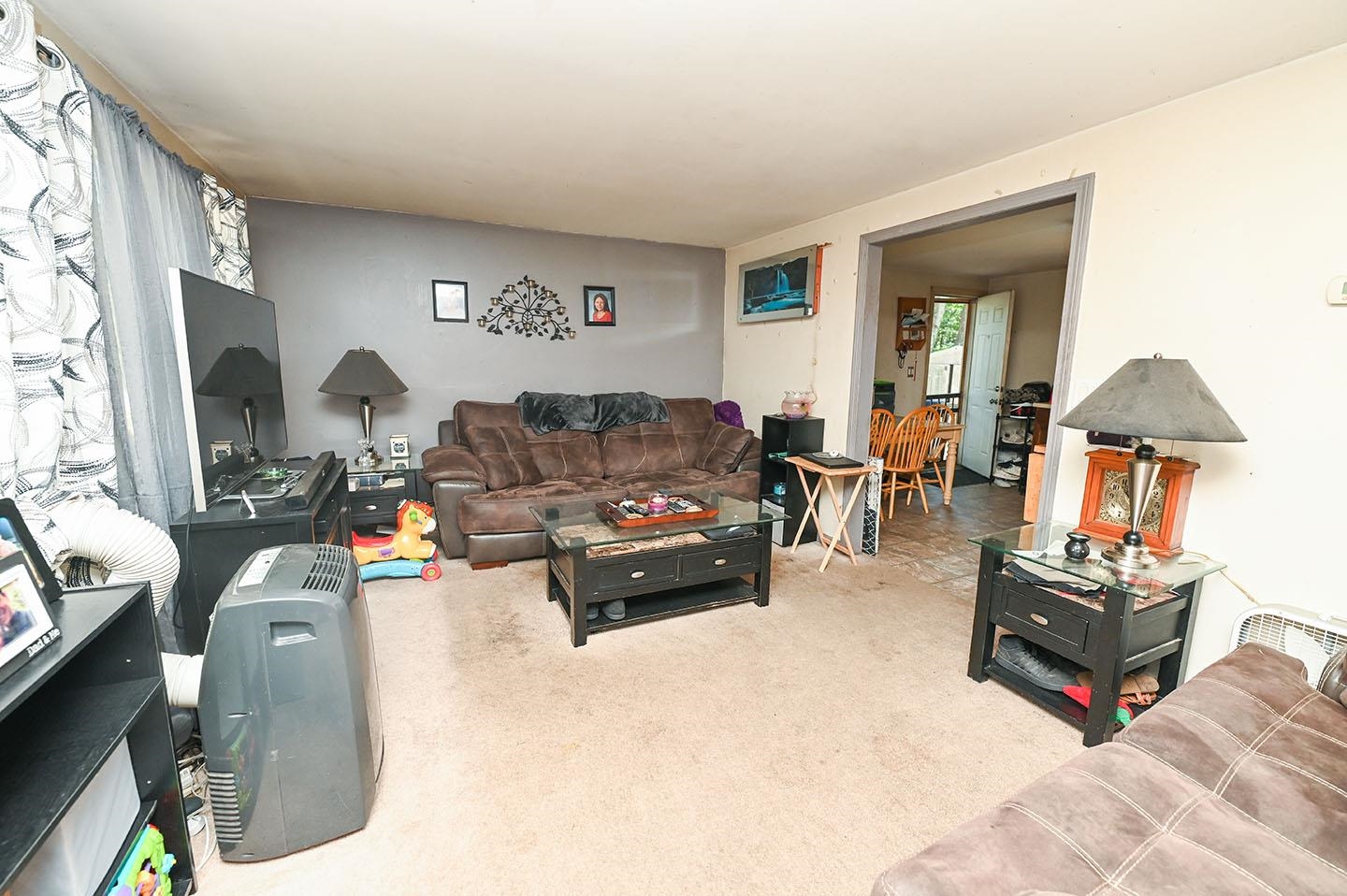 17 English Range Road Derry, NH 03038 - Photo 6 of 33