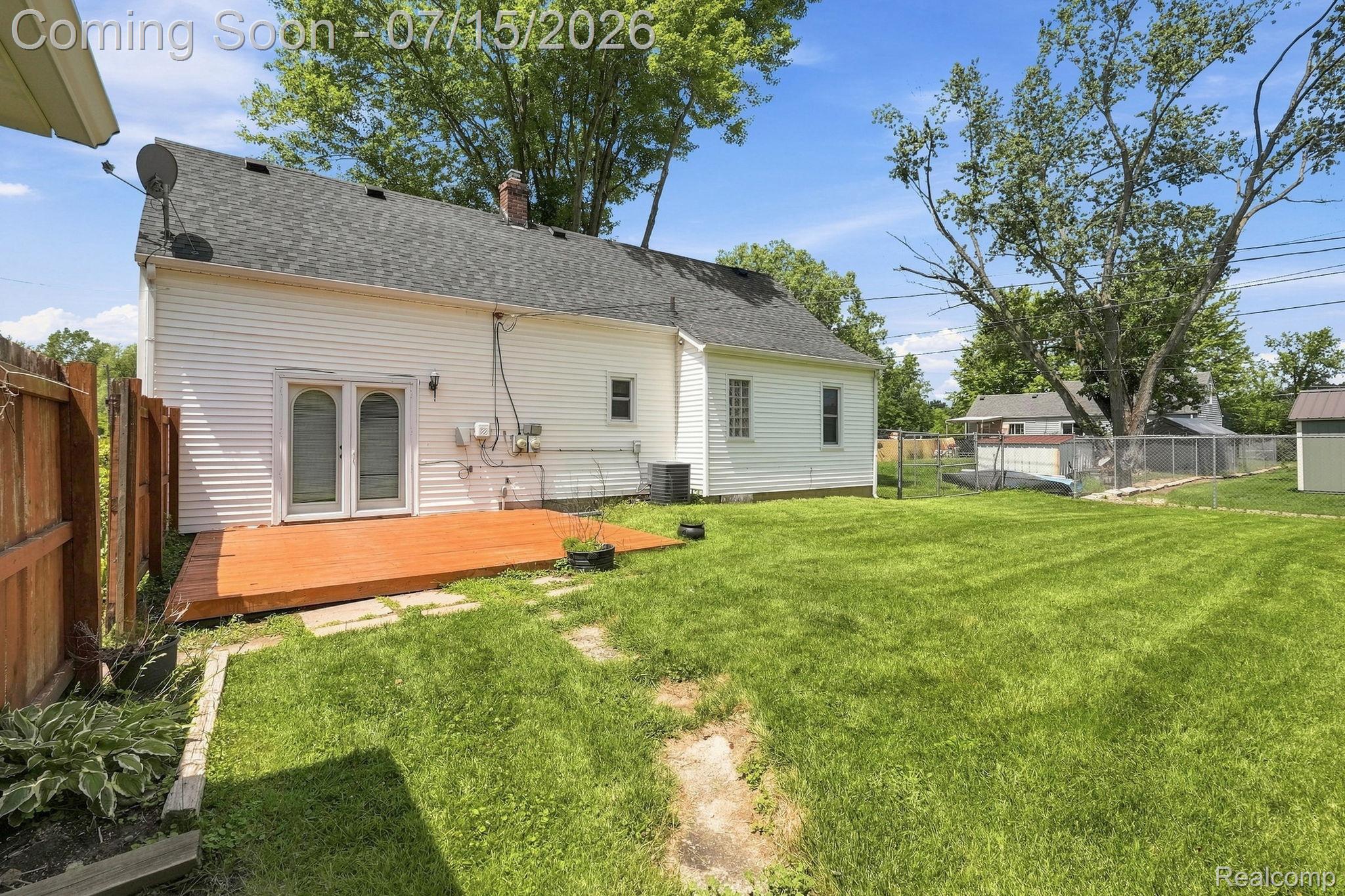 7571 Marlowe Road Belleville, MI 48111 - Photo 22 of 25 23-web-or-mls-vanburen_023.jpg