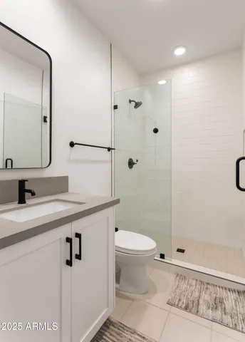 $12,150 | 4007 North 34th Street, Phoenix, AZ 85018