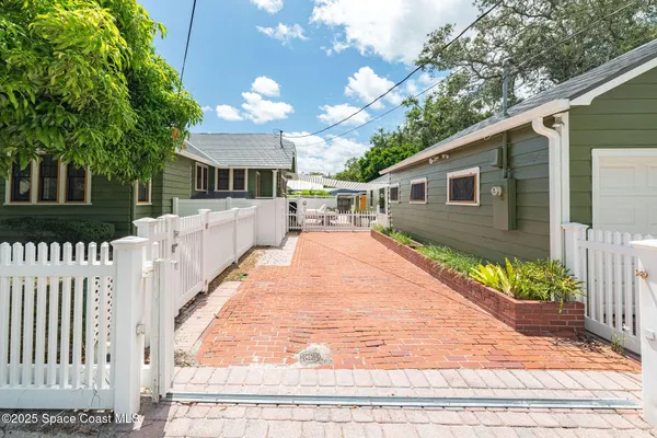 $4,300 | 1296 Highland Avenue, Melbourne, FL 32935