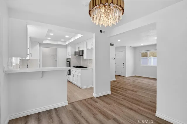 $3,995 | 2519 Vanderbilt Lane, Unit 2, Redondo Beach, CA 90278