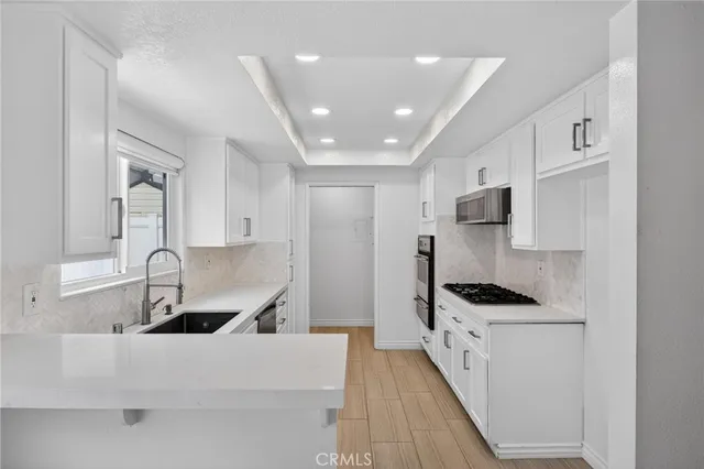 $3,995 | 2519 Vanderbilt Lane, Unit 2, Redondo Beach, CA 90278