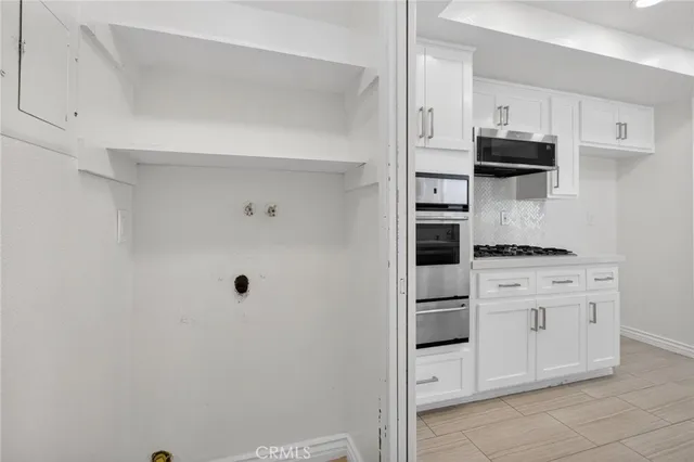 $3,995 | 2519 Vanderbilt Lane, Unit 2, Redondo Beach, CA 90278