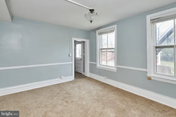 $1,825 | 1412 Delaware Avenue, Unit A2, Wilmington, DE 19806