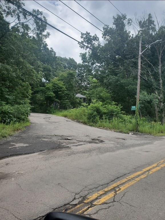 35 Dane Avenue Worcester, MA 01607 - Photo 4 of 4