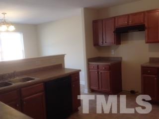 292 West Waycliff Road Henderson, NC 27537 - Photo 2 of 9 Gallery Image 2