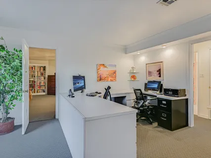 $595,000 | 5603 Oakwood Cove, Unit 212, Austin, TX 78731