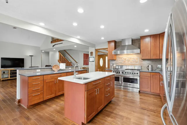 $774,900 | 116 Dorothy Lane, Pickens, SC 29671