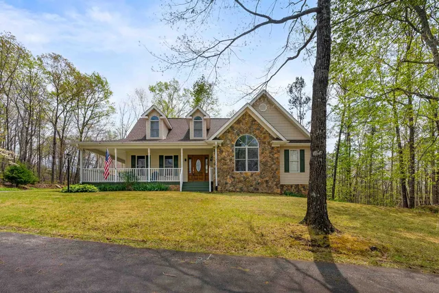 $774,900 | 116 Dorothy Lane, Pickens, SC 29671