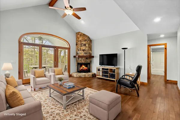 $739,000 | 116 Dorothy Lane, Pickens, SC 29671