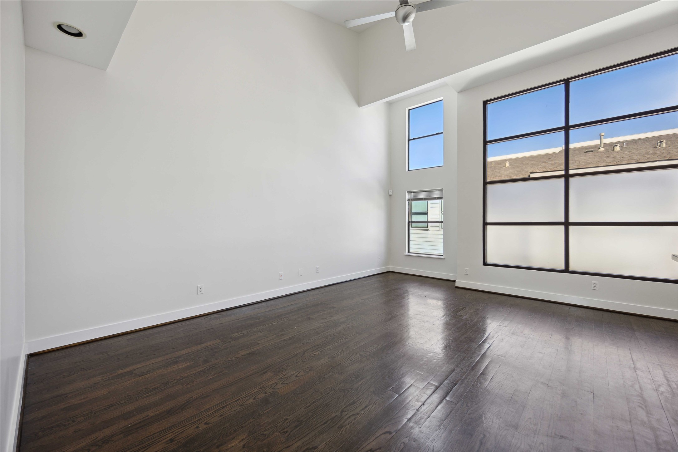1023 Bonner Street, Unit 1023 Houston, TX 77007 - Photo 7 of 24