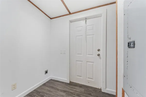 $1,375 | 21504 Mexican John Road, Unit C, New Caney, TX 77357