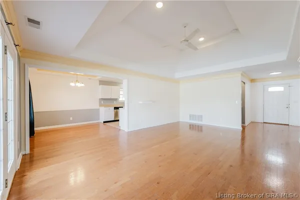 $250,000 | 2225 Woodland Drive, Jeffersonville, IN 47130