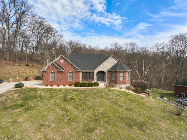 $649,900 | 20082 Augusta Drive, Lawrenceburg, IN 47025