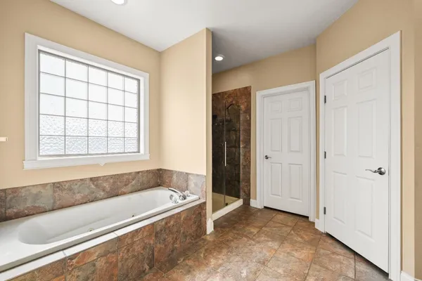 $649,900 | 20082 Augusta Drive, Lawrenceburg, IN 47025