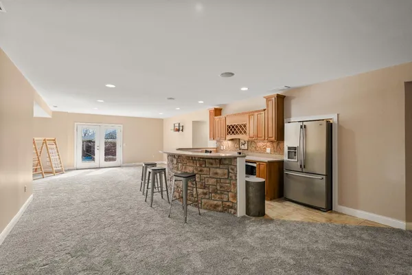 $649,900 | 20082 Augusta Drive, Lawrenceburg, IN 47025