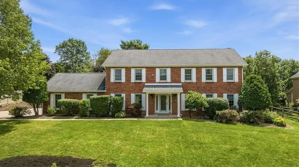 $950,000 | 121 Northbrook Drive, Gibsonia, PA 15044