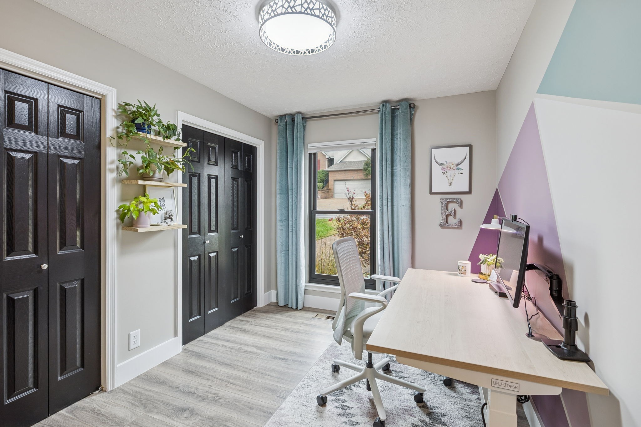 225 Burgandy Hill Road Nashville, TN 37211 - Photo 18 of 32 a bed room with a bed and a chair