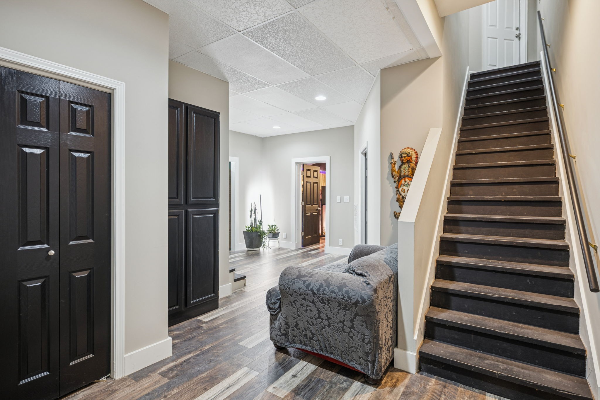 225 Burgandy Hill Road Nashville, TN 37211 - Photo 21 of 32 a living room with furniture and a stair