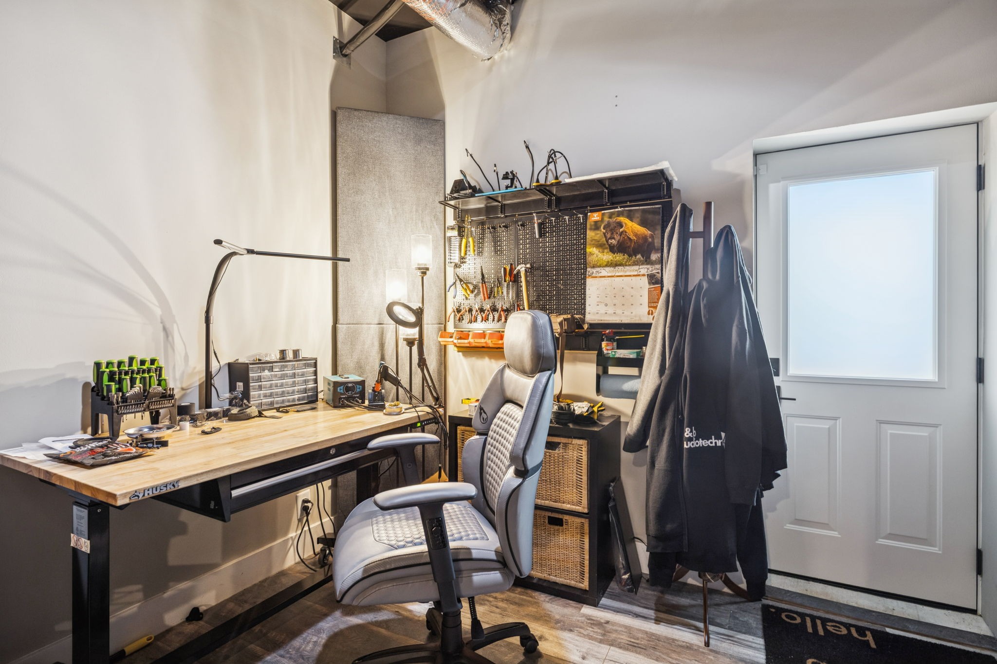 225 Burgandy Hill Road Nashville, TN 37211 - Photo 25 of 32 a view of a room with gym equipment