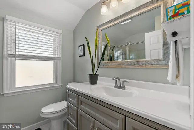 $549,000 | 819 Heritage Road, Cinnaminson, NJ 08077