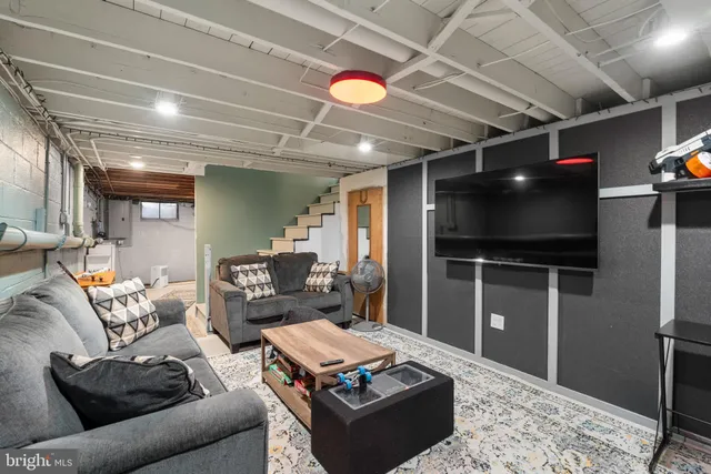 $549,000 | 819 Heritage Road, Cinnaminson, NJ 08077