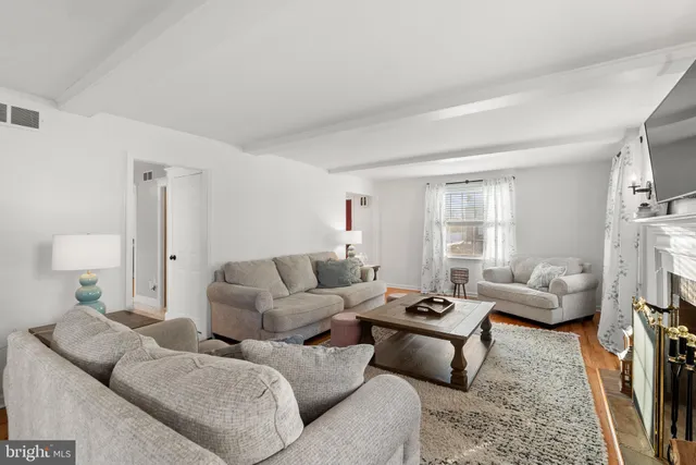 $549,000 | 819 Heritage Road, Cinnaminson, NJ 08077