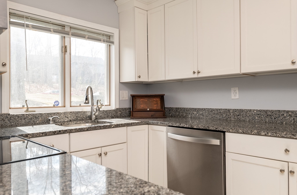 400 Colonial Drive, Unit 43 Ipswich, MA 01938 - Photo 9 of 40