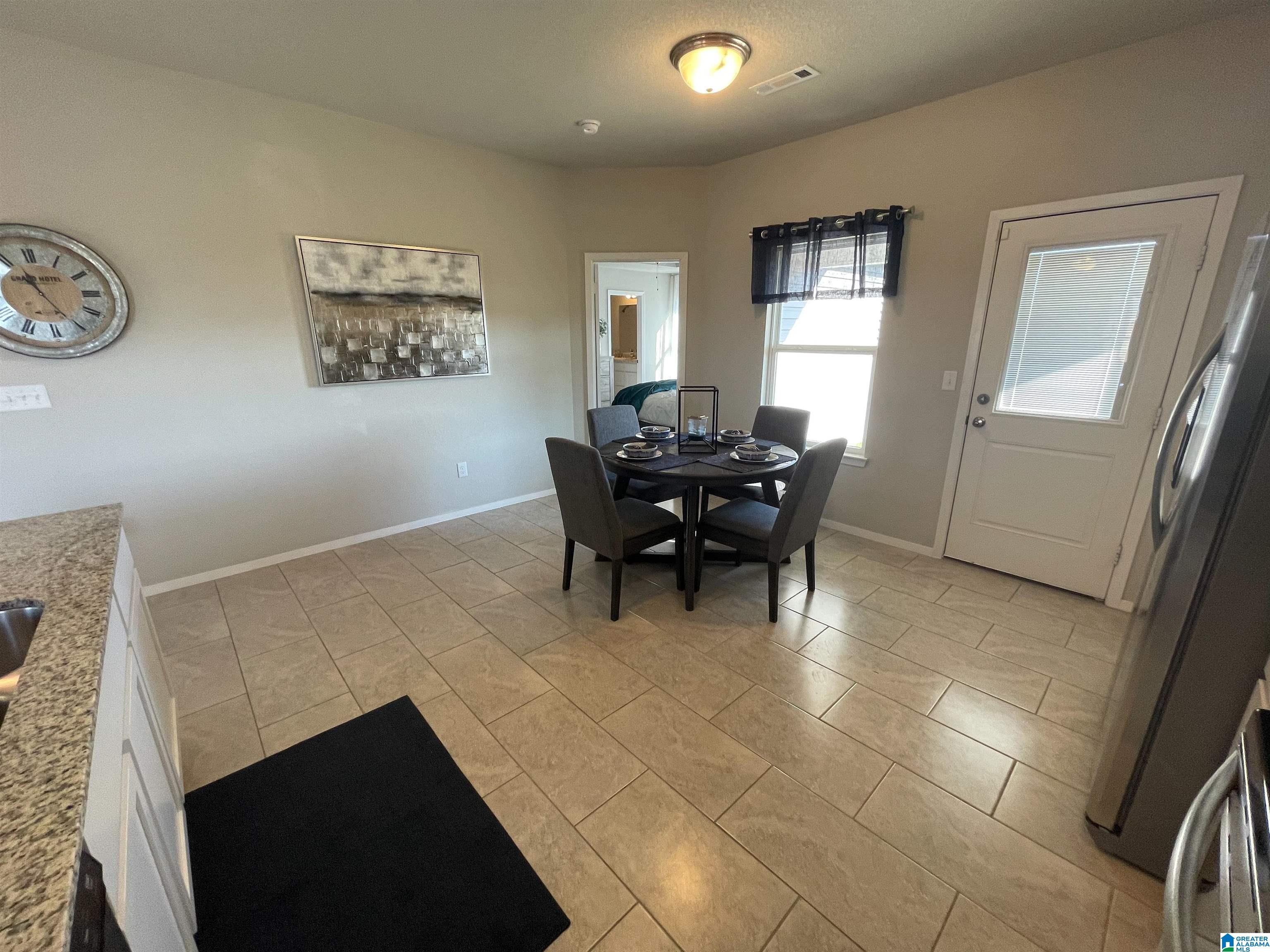 287 Amber Avenue Calera, AL 35040 - Photo 5 of 16