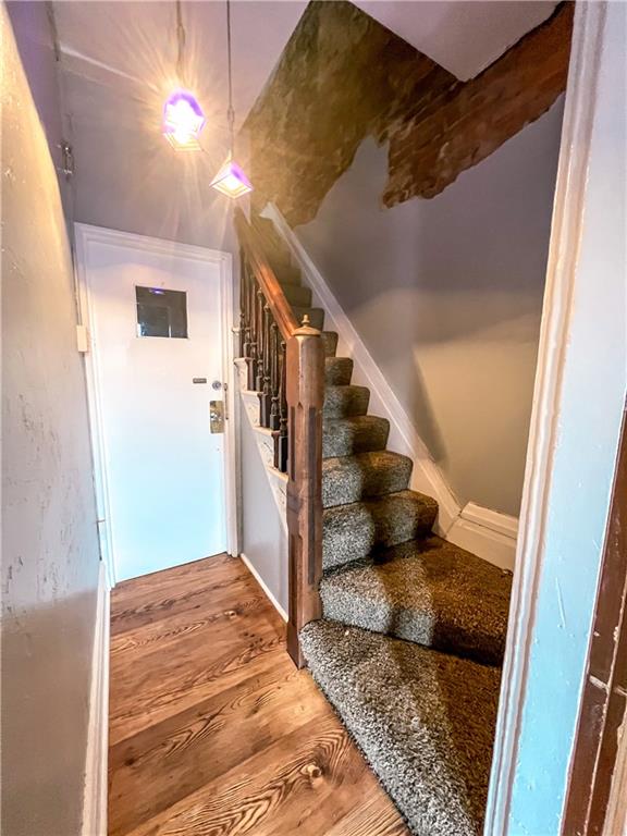 2414 East Carson Street, Unit 2 Pittsburgh, PA 15203 - Photo 10 of 15 a view of entryway and hallway