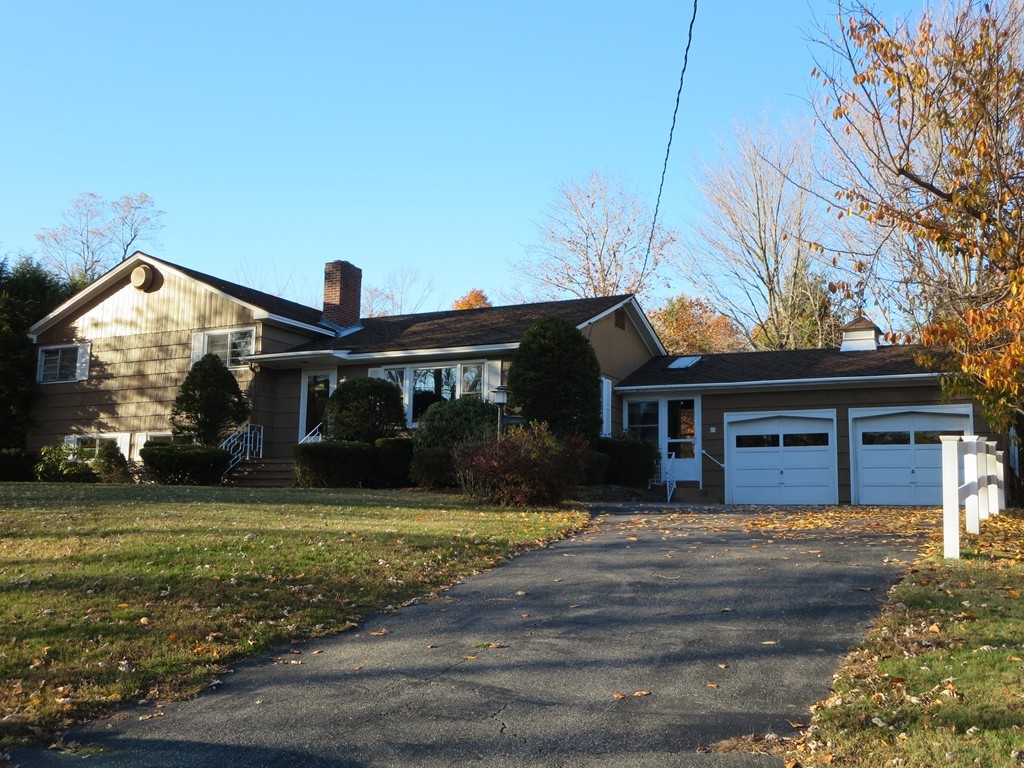 21 North Row Road Sterling, MA 01564 - Photo 1 of 18 Gallery Image 1