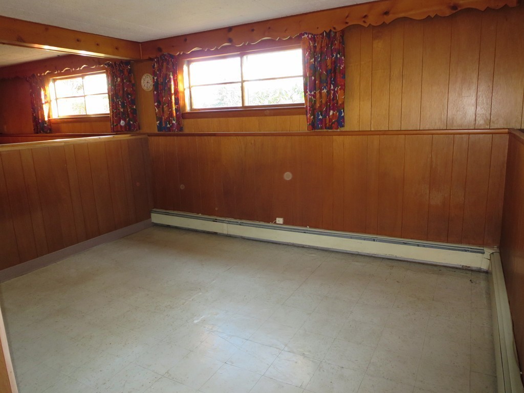 21 North Row Road Sterling, MA 01564 - Photo 13 of 18 Gallery Image 13