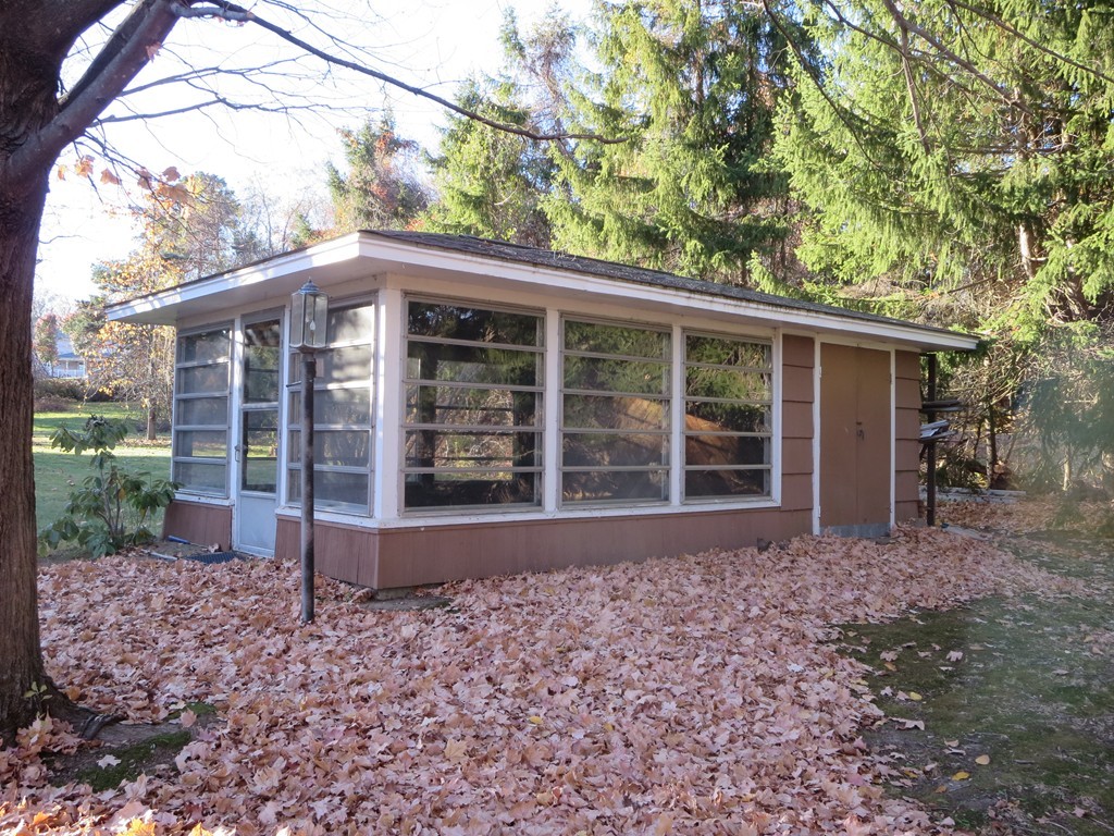 21 North Row Road Sterling, MA 01564 - Photo 17 of 18 Gallery Image 17