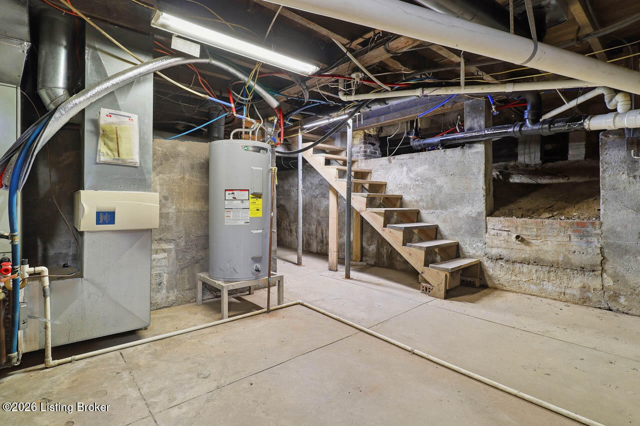 1836 Ellis Road Eminence, KY 40019 - Photo 52 of 96 basement