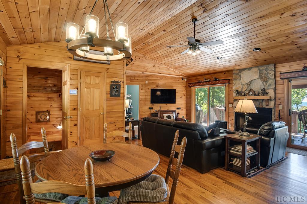 179 Old Bear Ridge Road Scaly Mountain, NC 28775 - Photo 17 of 73 Gallery Image 17