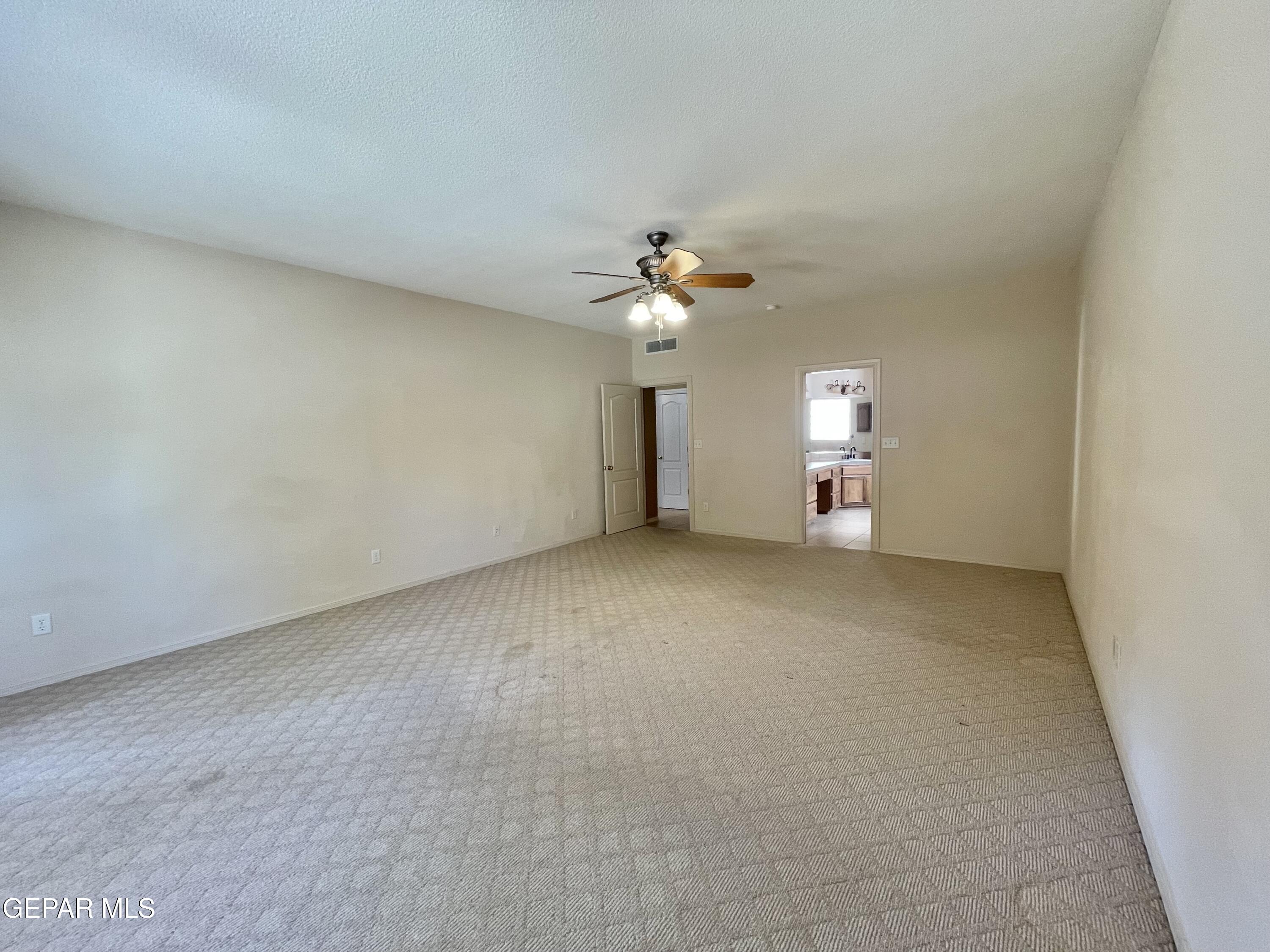 1472 Pioneer Ridge Drive El Paso, TX 79912 - Photo 21 of 52 IMG_8485