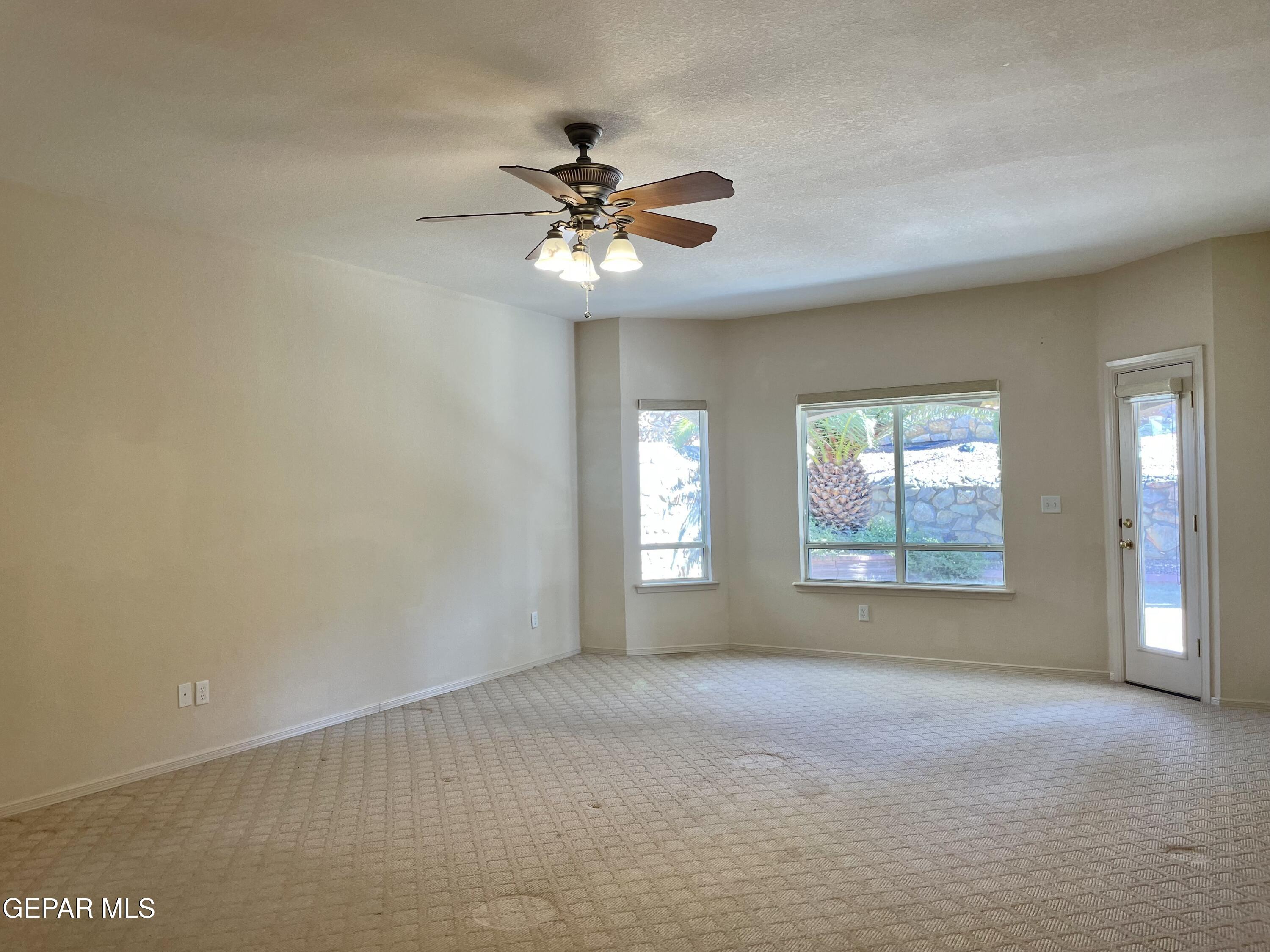1472 Pioneer Ridge Drive El Paso, TX 79912 - Photo 4 of 52 Primary bedroom