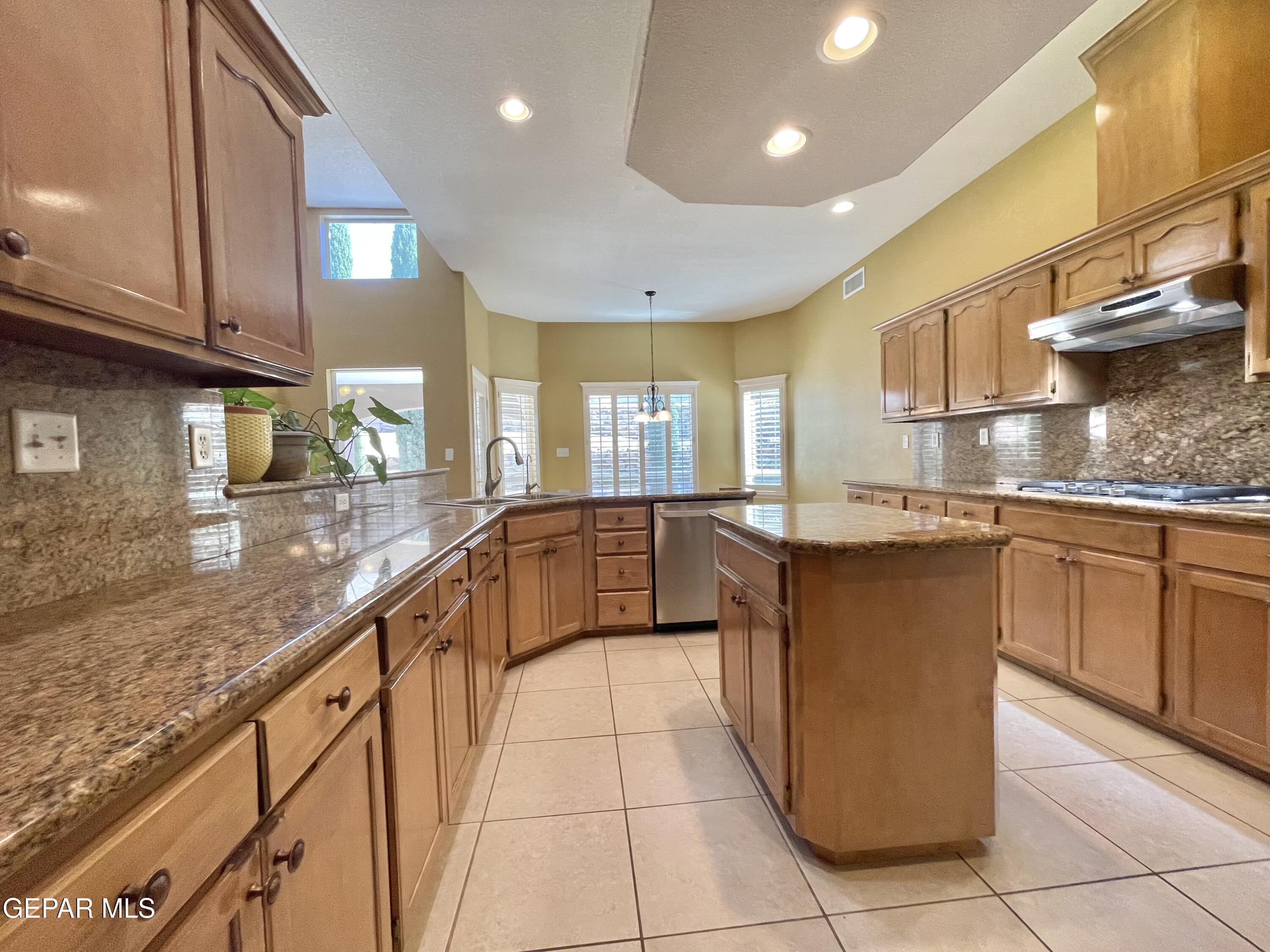 1472 Pioneer Ridge Drive El Paso, TX 79912 - Photo 44 of 52 IMG_8554