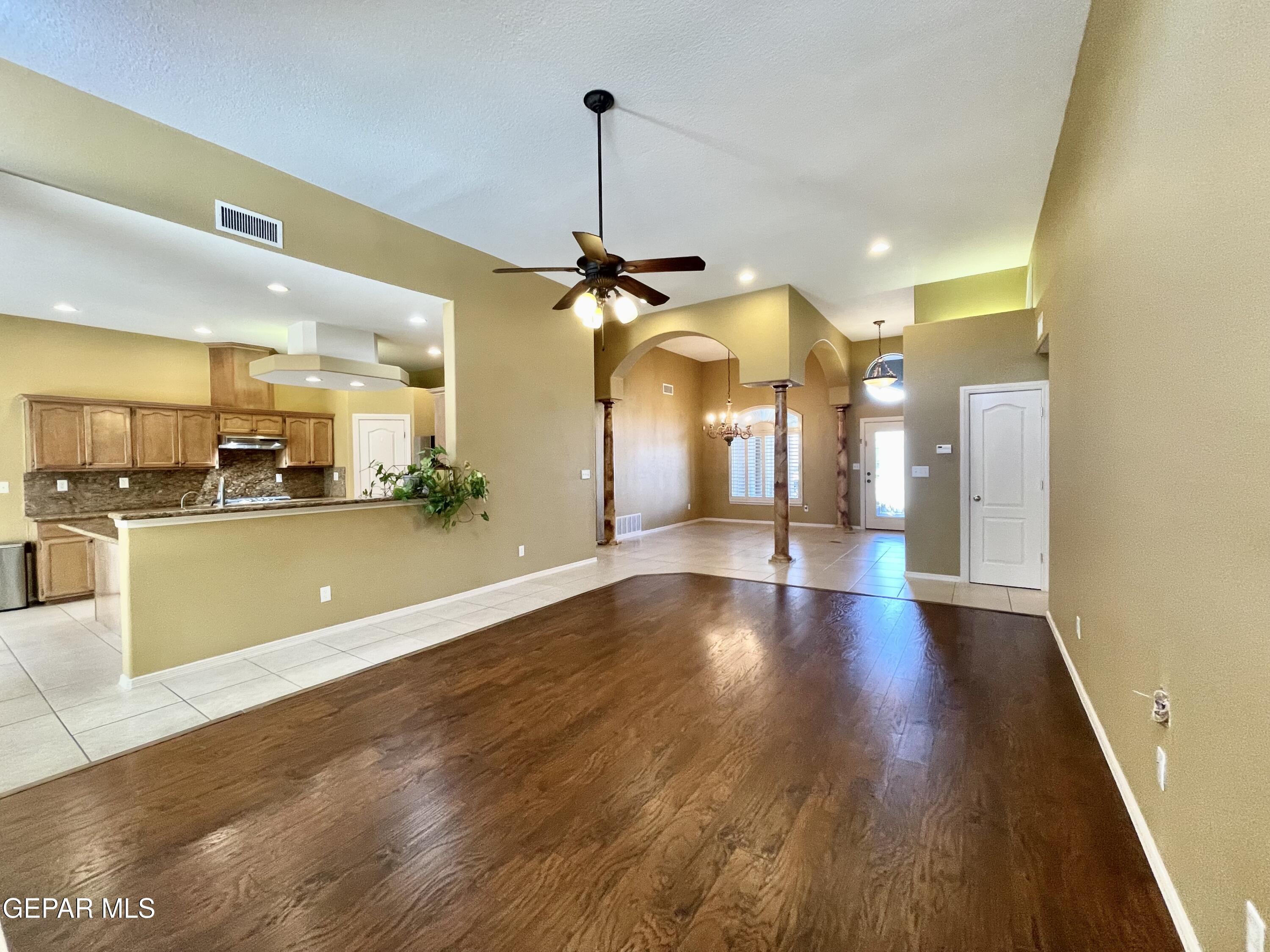 1472 Pioneer Ridge Drive El Paso, TX 79912 - Photo 10 of 52 IMG_8502