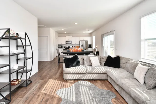 $313,000 | 185 Slateford Circle, Piedmont, SC 29673