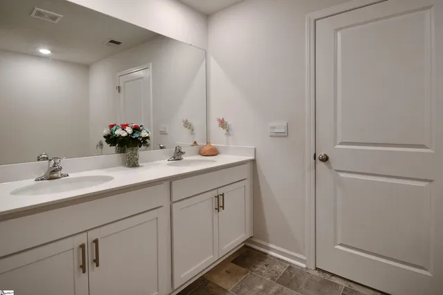 $313,000 | 185 Slateford Circle, Piedmont, SC 29673