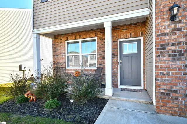 $313,000 | 185 Slateford Circle, Piedmont, SC 29673