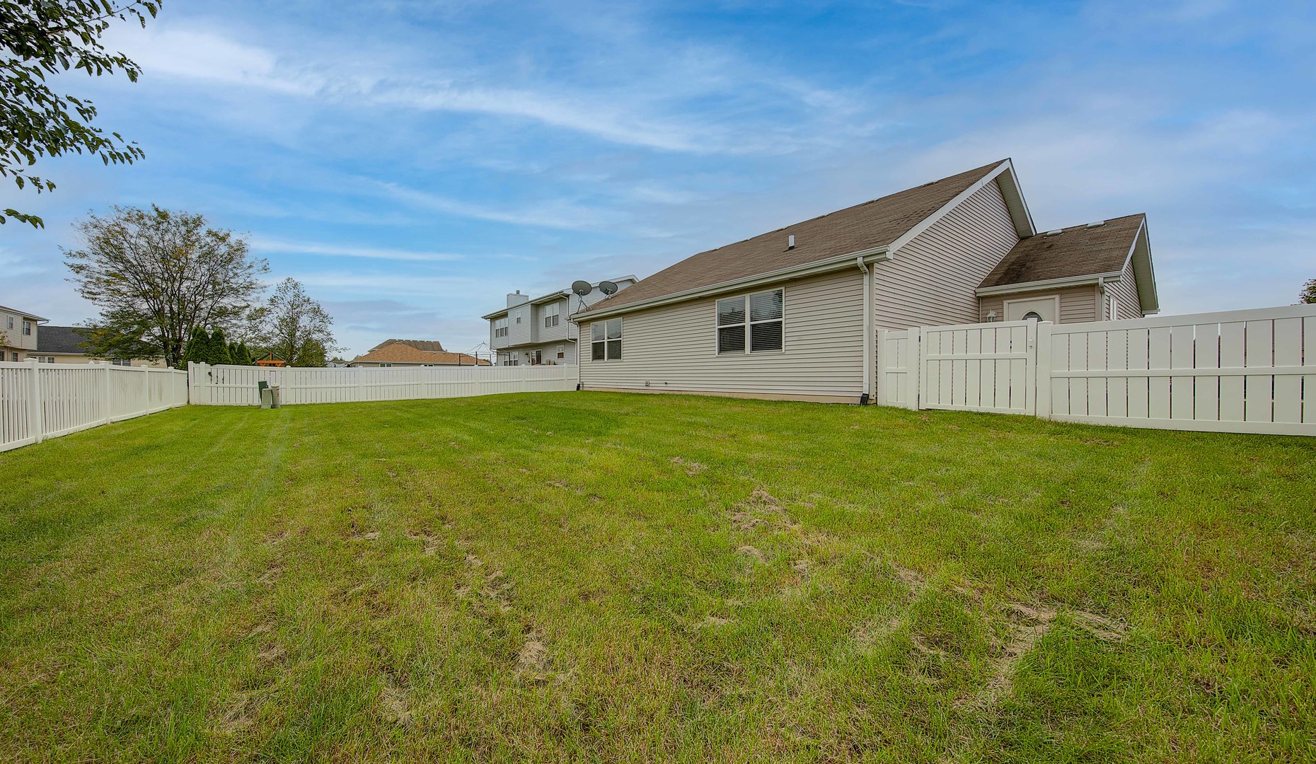 1419 Trailside Drive Beecher, IL 60401 - Photo 2 of 28 a view of backyard with garden